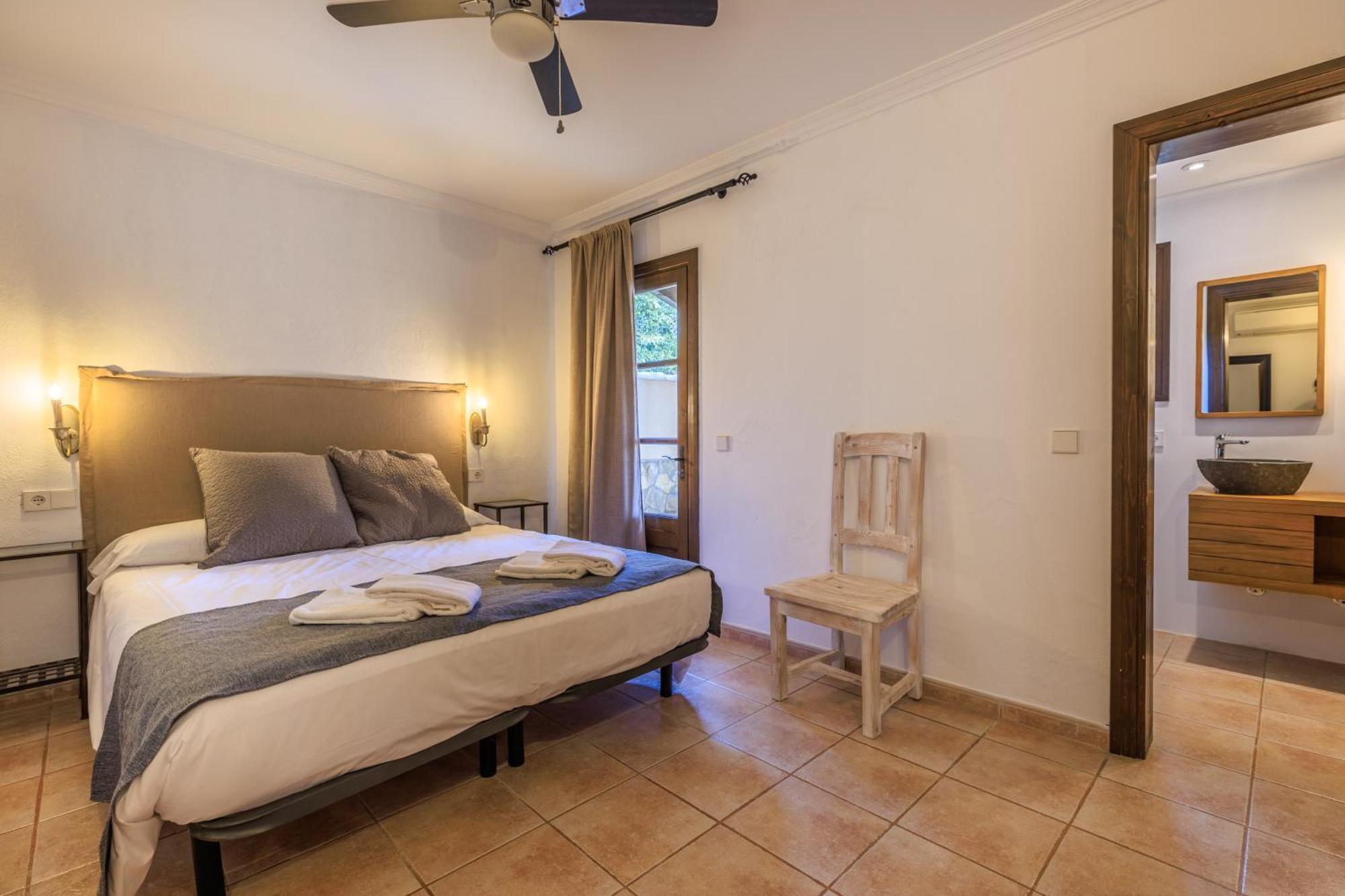 Villa Benvingut By Sealand Villas Port de Pollenca Exterior photo
